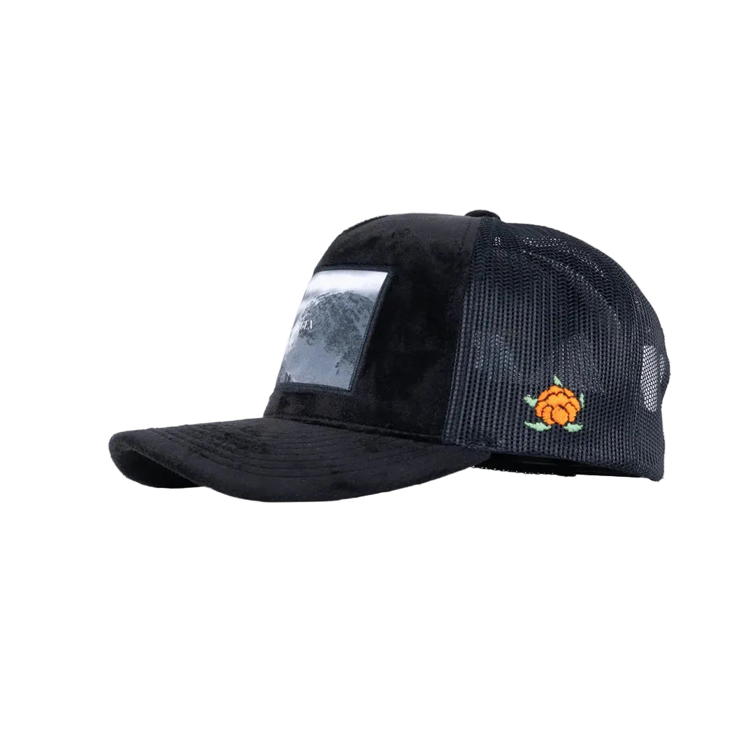 Great Norrland Mountains Trucker Keps Velvet Black