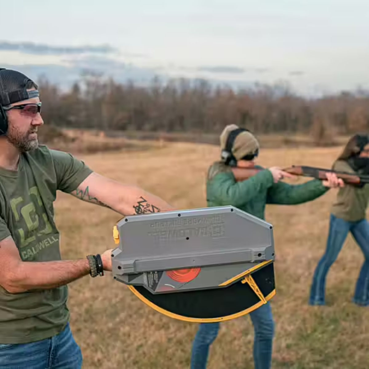 Caldwell Claymore Pullpup Lerduvekastare