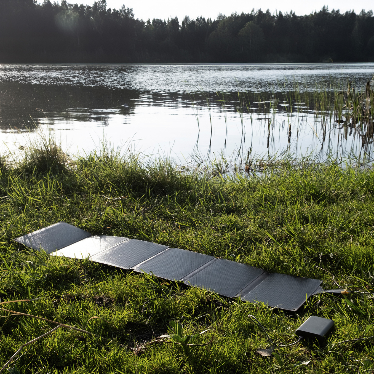 Aqiila Sunbird P56 – Solcellsladdare 54W